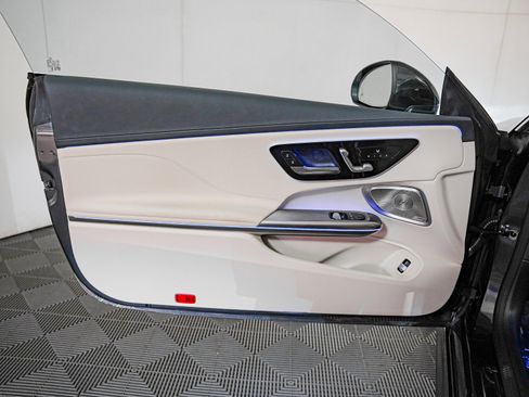 Certified 2025 Mercedes-Benz CLE 450 4MATIC Coupe image 22