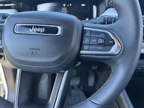 Used 2025 Jeep Compass Limited w/ Elite Group AWD/4WD image 26