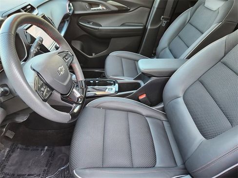 Certified 2023 Chevrolet TrailBlazer RS w/ Sun and Liftgate Package image 9