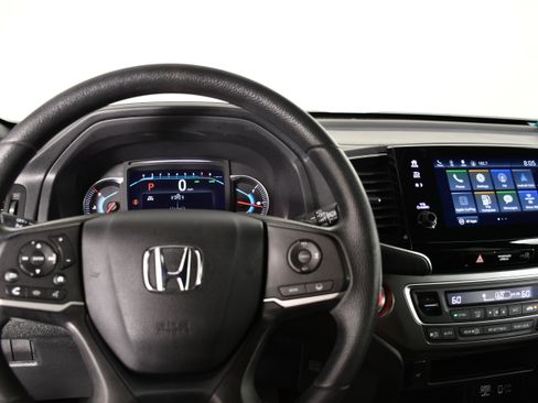 Used 2022 Honda Pilot Sport image 16