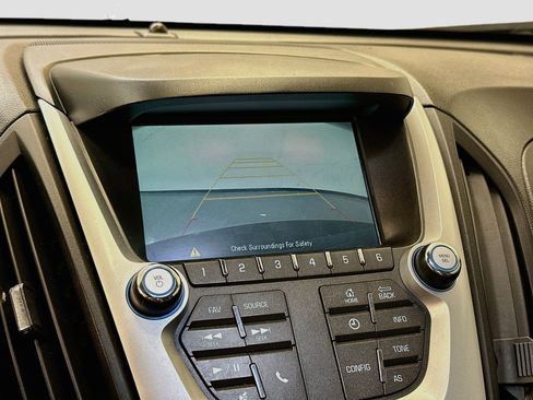 Used 2017 Chevrolet Equinox LS AWD/4WD image 22