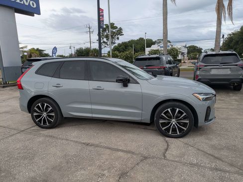 Used 2024 Volvo XC60 B5 Plus w/ Protection Package Premier AWD/4WD image 3