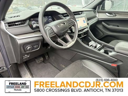 New 2026 Jeep Grand Cherokee Altitude image 23