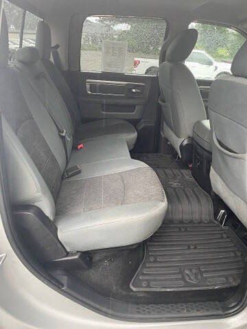 Used 2015 RAM 1500 Outdoorsman AWD/4WD image 21