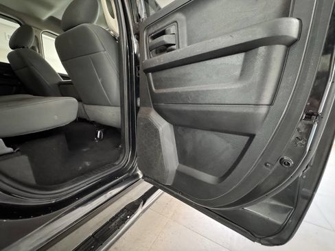 Used 2014 RAM 1500 Express w/ Black Ram 1500 Express Group image 9