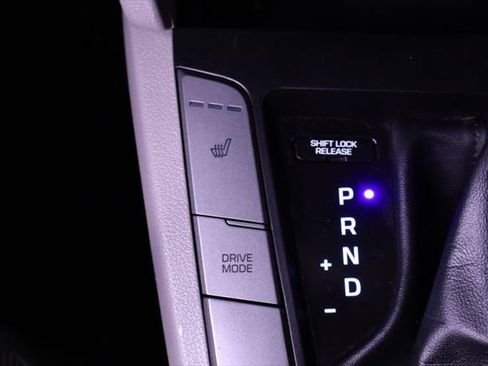 Used 2017 Hyundai Elantra SE w/ SE A/T Tech Package 03 FWD image 25
