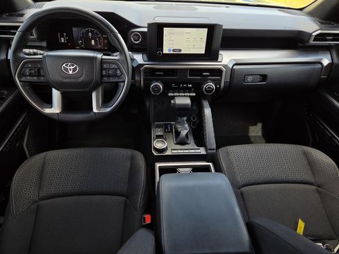 Used 2026 Toyota 4Runner SR5 RWD image 11