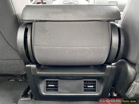 Used 2022 Chevrolet Silverado 1500 Custom AWD/4WD image 18