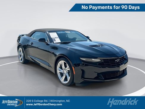 Used 2023 Chevrolet Camaro LT w/ Technology Package RWD image 1