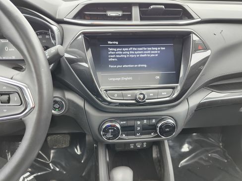 Used 2023 Chevrolet TrailBlazer LT w/ Sun and Liftgate Package AWD/4WD image 31