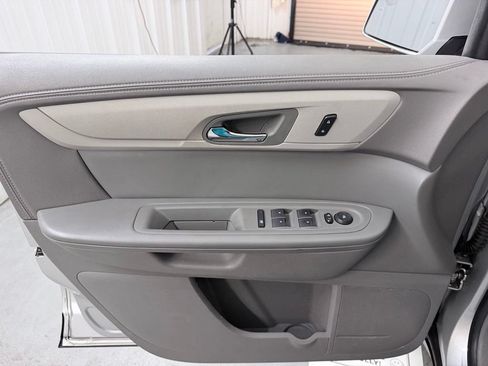 Used 2014 Chevrolet Traverse LT w/ All-Star Edition FWD image 12