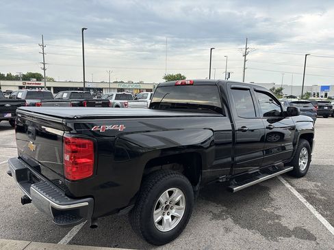Used 2017 Chevrolet Silverado 1500 LT w/ All Star Edition AWD/4WD image 6