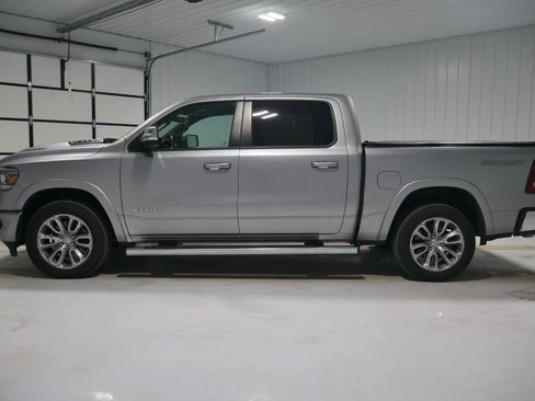 Used 2022 RAM 1500 Laramie w/ Sport Appearance Package image 9
