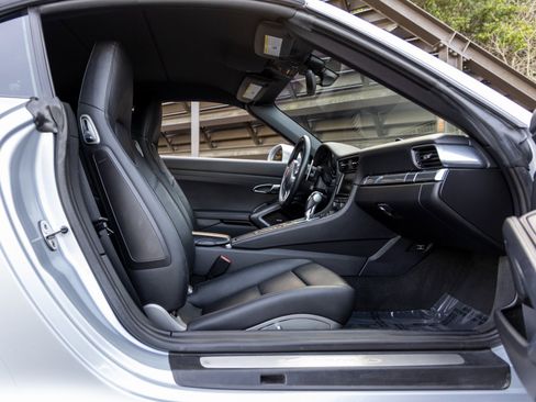 Used 2014 Porsche 911 Carrera 4S image 51