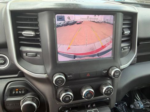 Used 2022 RAM 1500 Big Horn RWD image 17