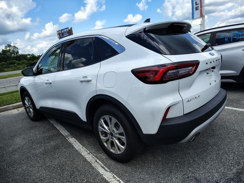 Used 2024 Ford Escape Active FWD image 3
