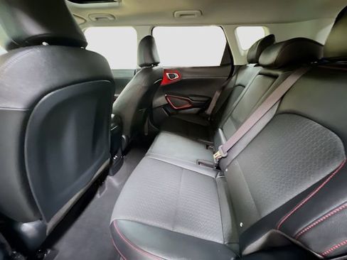 Certified 2024 Kia Soul GT-Line image 25