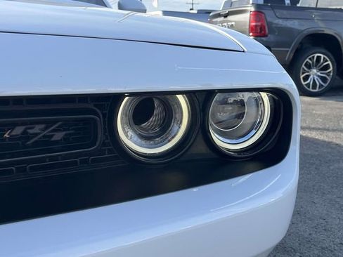 Used 2023 Dodge Challenger R/T w/ Plus Package image 9