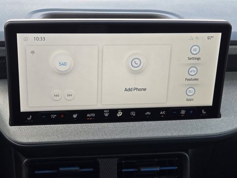 New 2025 Ford Maverick XLT w/ XLT Luxury Package FWD image 12