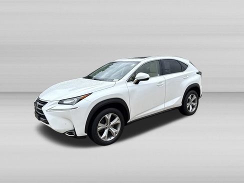 Used 2017 Lexus NX 200t AWD w/ Premium Package image 10
