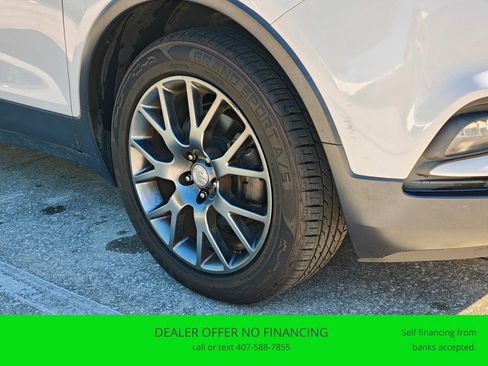 Used 2019 Buick Encore Sport Touring image 21