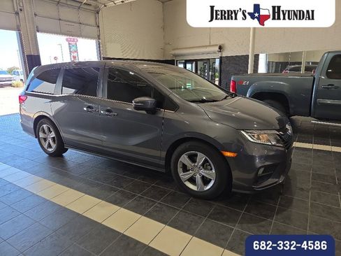 Used 2018 Honda Odyssey EX-L image 2