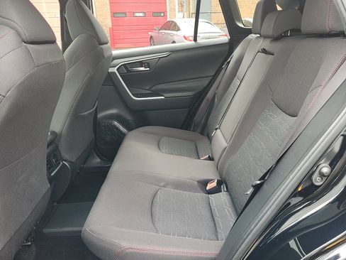 Certified 2023 Toyota RAV4 SE image 27