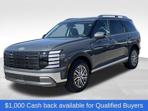 New 2026 Hyundai Palisade SEL image 2