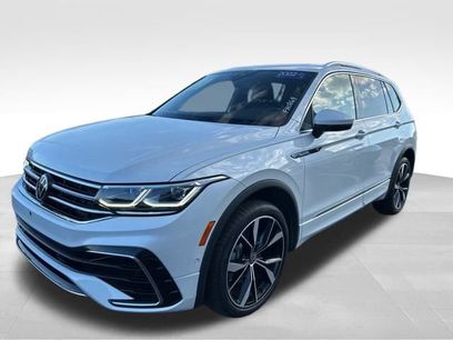 Certified 2022 Volkswagen Tiguan SEL R-Line
