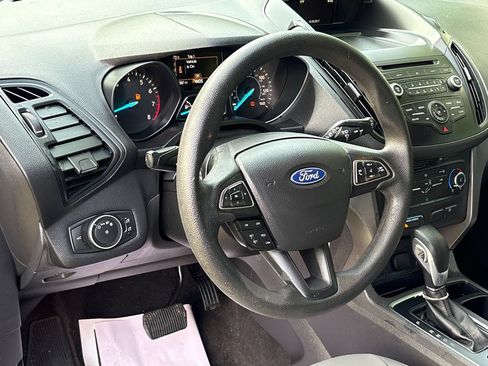 Used 2018 Ford Escape S FWD image 4