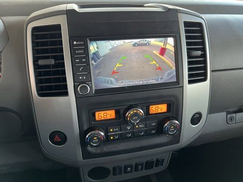 Used 2020 Nissan Frontier SV image 13