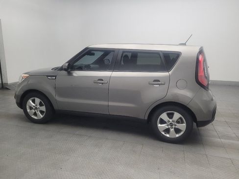 Used 2017 Kia Soul FWD image 3