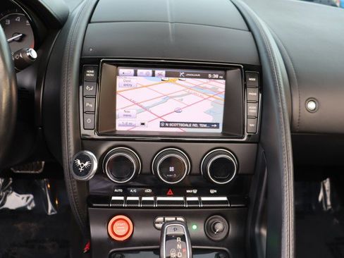Used 2014 Jaguar F-TYPE S image 33