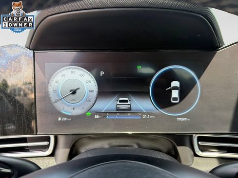 Used 2023 Hyundai Elantra Limited FWD image 25