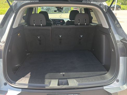 Used 2025 Chevrolet TrailBlazer LT FWD image 11