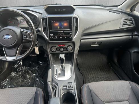 Used 2018 Subaru Crosstrek 2.0i Premium image 14