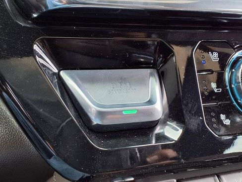 Certified 2025 GMC Sierra 3500 Denali w/ Denali Reserve Package image 10