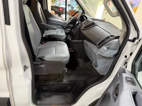 Used 2015 Ford Transit 250 148 Medium Roof image 30