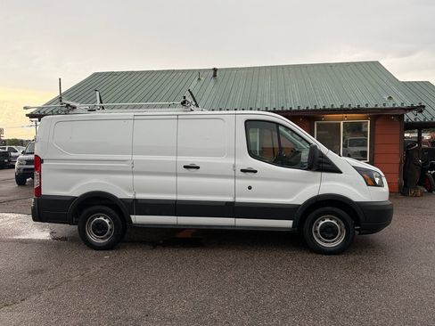 Used 2017 Ford Transit 150 130 Low Roof RWD image 2