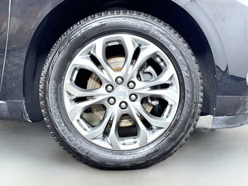 Used 2019 Buick Enclave Avenir w/ Avenir Technology Package image 49