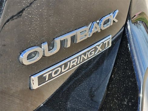 Certified 2022 Subaru Outback Touring XT w/ Popular Package #2 image 10