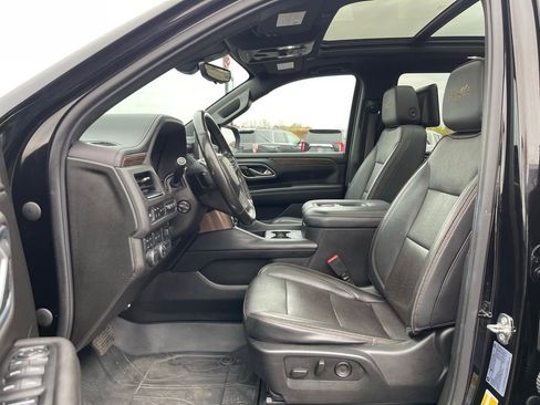 Used 2021 Chevrolet Tahoe High Country w/ Premium Package AWD/4WD image 24