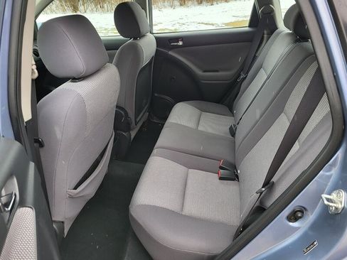 Used 2006 Toyota Matrix XR image 12