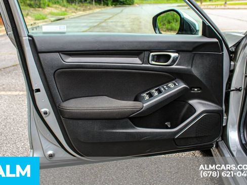 Used 2025 Honda Civic LX image 34