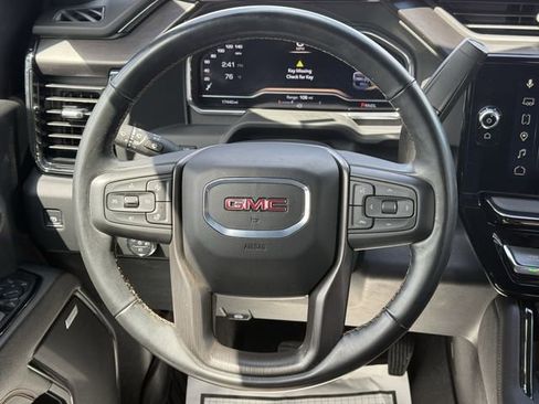 Used 2024 GMC Sierra 2500 AT4 w/ AT4 Premium Plus Package AWD/4WD image 26