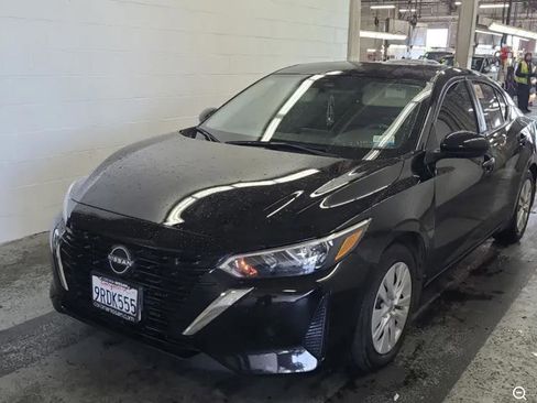 Used 2025 Nissan Sentra S FWD image 1