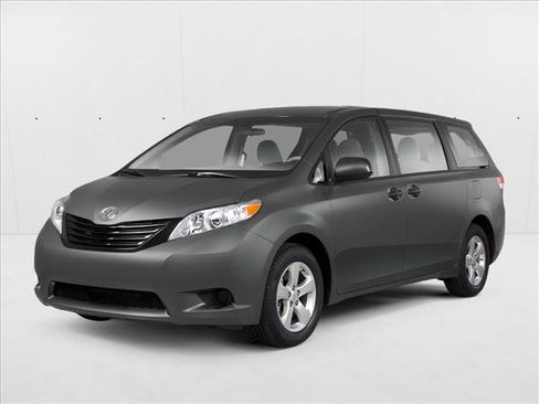 Used 2012 Toyota Sienna XLE AWD/4WD image 1