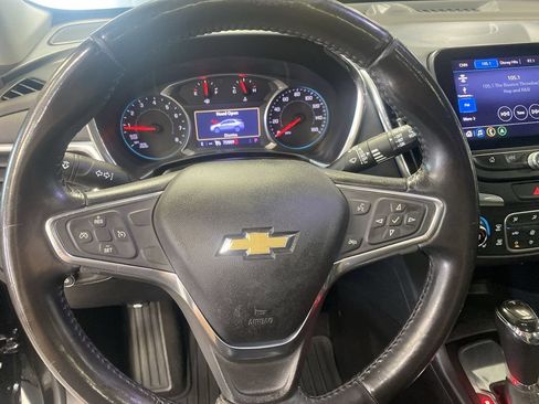 Used 2019 Chevrolet Equinox LT FWD image 15