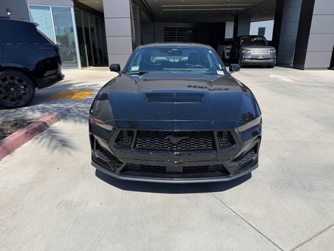 Used 2024 Ford Mustang GT Premium RWD image 2