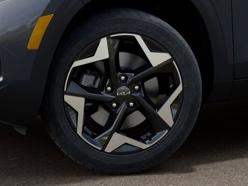 New 2026 Kia Seltos EX image 9